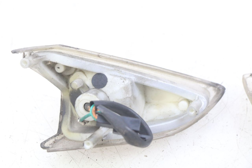 photo de FRONT TURN SIGNAL KYMCO AGILITY RS 4T 50 (2009 - 2013) - Component detail