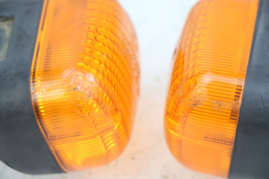 photo de FRONT TURN SIGNAL YAMAHA BW'S BWS 125 (2010 - 2013) - Alternative perspective