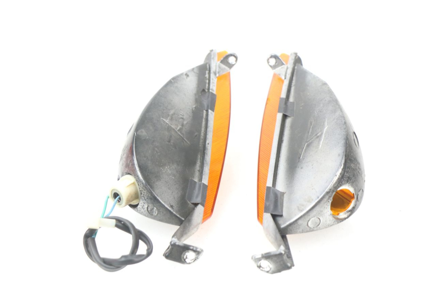 photo de FRONT TURN SIGNAL REVATTO CITYONE 125 (2006 - 2007) - Product overview