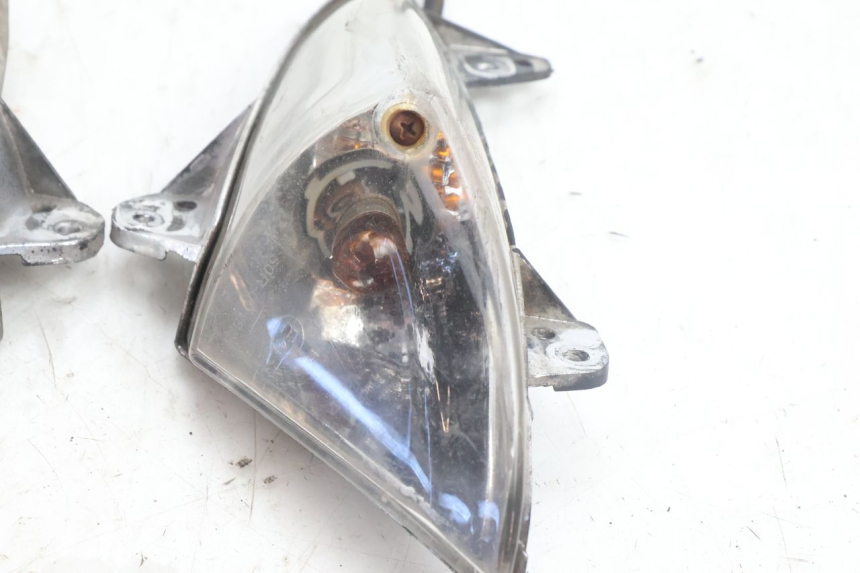 photo de FRONT TURN SIGNAL PEUGEOT CITYSTAR 125 (2011 - 2017) - Component detail