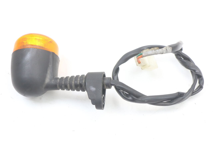 photo de FRONT RIGHT TURN SIGNAL DAELIM A-FOUR 2T 50 (2005 - 2012) - Alternative perspective