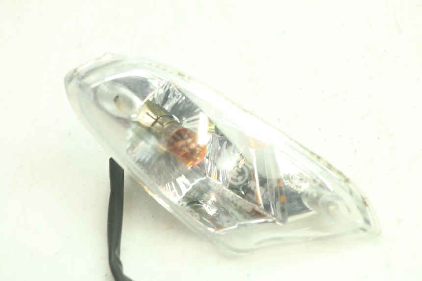 photo de RIGHT FRONT TURN SIGNAL KYMCO AGILITY 4T 50 (2018 - 2022) - Component detail