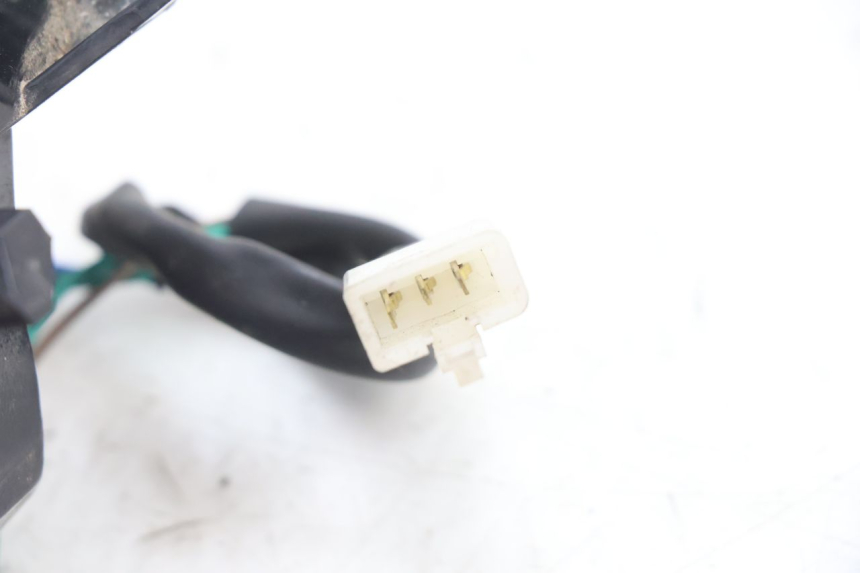 photo de FRONT RIGHT TURN SIGNAL KYMCO AGILITY CITY 16P 125 (2015 - 2024) - Fixing points details
