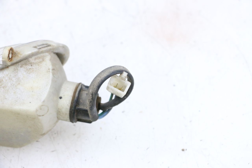 photo de FRONT RIGHT TURN SIGNAL KYMCO AGILITY CITY 4T 50 (2008 - 2016) - Technical close-up