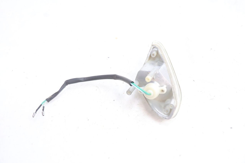 photo de FRONT RIGHT TURN SIGNAL KYMCO AGILITY FR 2T 50 (2012 - 2017) - Alternative perspective