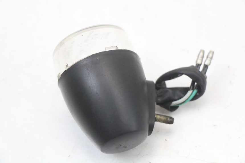 photo de FRONT RIGHT TURN SIGNAL KYMCO AGILITY PREMIUM 50 (2007 - 2010) - Zoom on usage condition