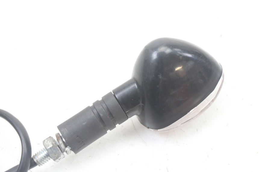 photo de FRONT RIGHT TURN SIGNAL APRILIA RS 50 (1999 - 2005) - Technical close-up