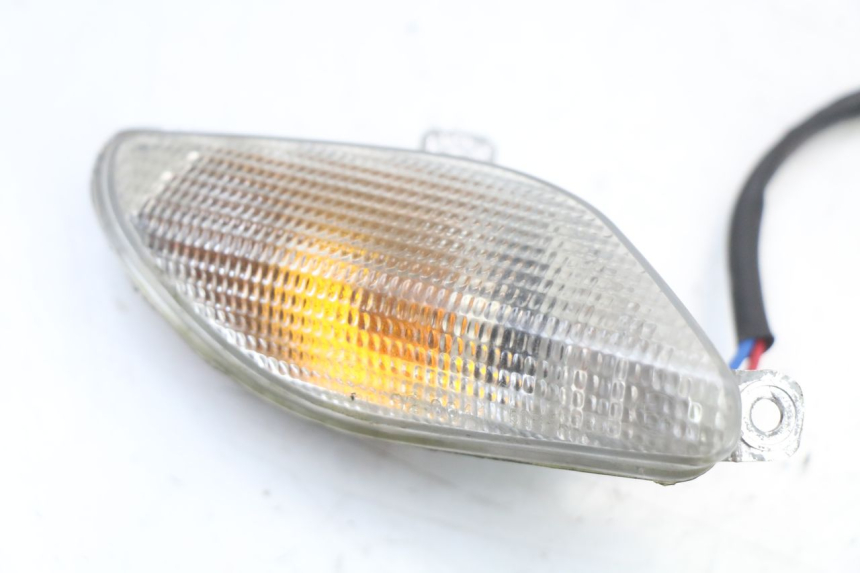 photo de FRONT RIGHT TURN SIGNAL APRILIA SR MOTARD 50 (2012 - 2018) - Component detail