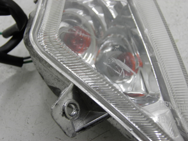 photo de FRONT RIGHT TURN SIGNAL BENZHOU YY50QT31 VINTAGE 50 (2009 - 2012) - Component detail