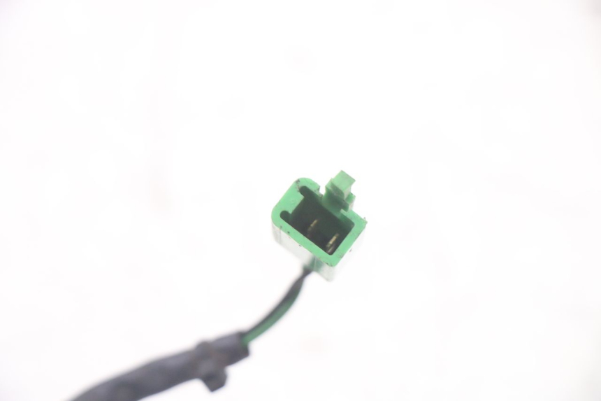 photo de FRONT RIGHT TURN SIGNAL MBK BOOSTER SPIRIT NAKED 50 (2004 - 2017) - Fixing points details