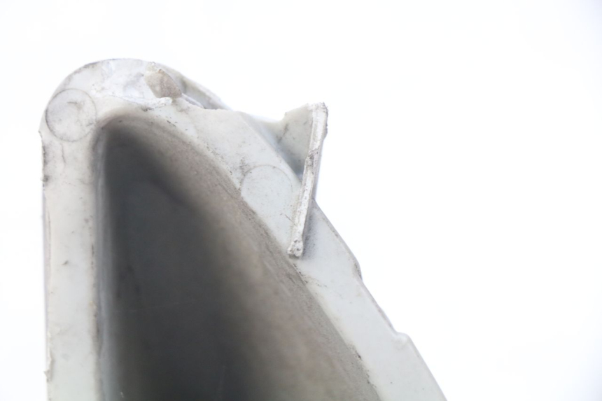 photo de RIGHT FRONT TURN SIGNAL SUZUKI BURGMAN 125 (2007 - 2014) - Zoom on usage condition