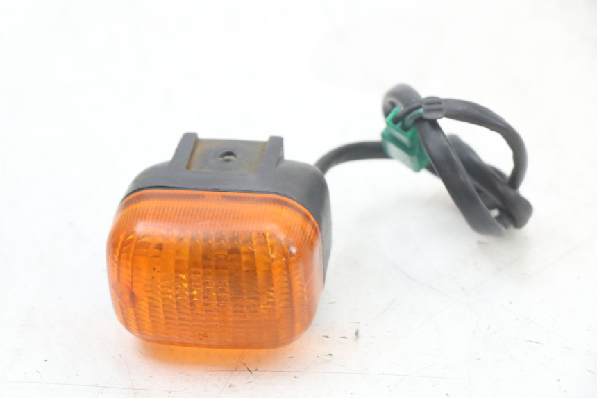 photo de FRONT RIGHT TURN SIGNAL YAMAHA BW'S BWS 125 (2010 - 2013) - Main view