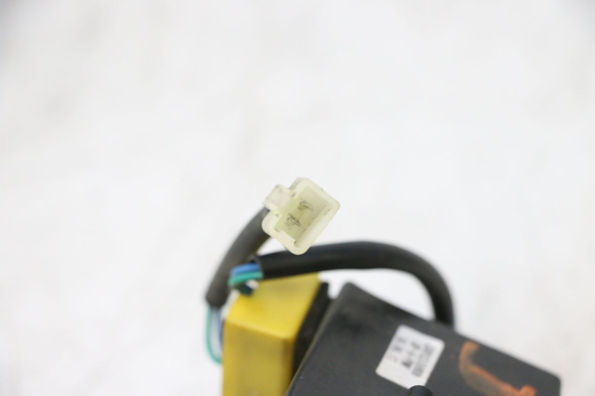 photo de FRONT RIGHT TURN SIGNAL PEUGEOT CITYSTAR 2T 50 (2018 - 2021) - Component detail