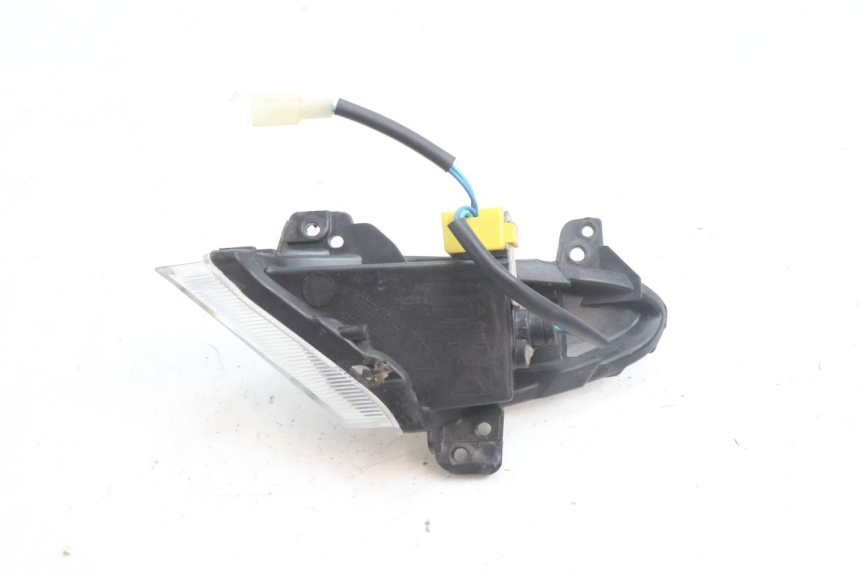 photo de FRONT RIGHT TURN SIGNAL PEUGEOT CITYSTAR 2T 50 (2018 - 2021) - Product overview