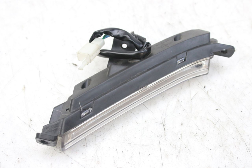 photo de RIGHT FRONT TURN SIGNAL WAYSCRAL E-SPEED 1 (2022 - 2024) - Component detail