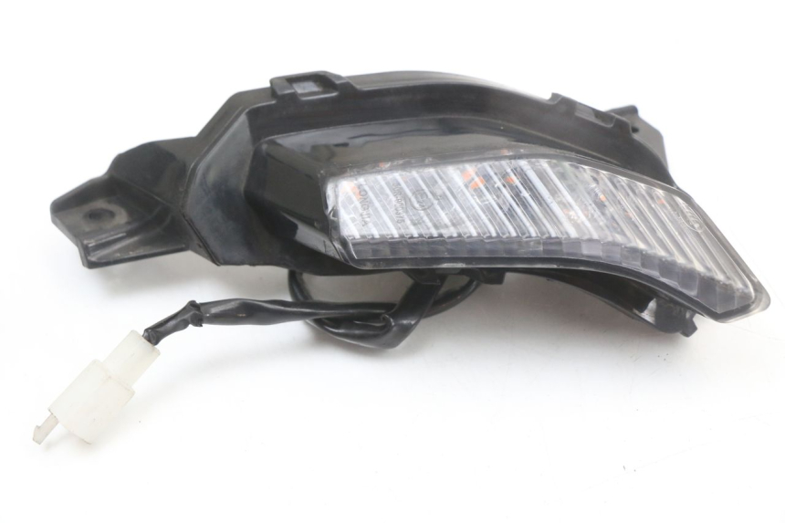 photo de FRONT RIGHT TURN SIGNAL LONGJIA EASY MAX 125 (2020 - 2024) - Main view
