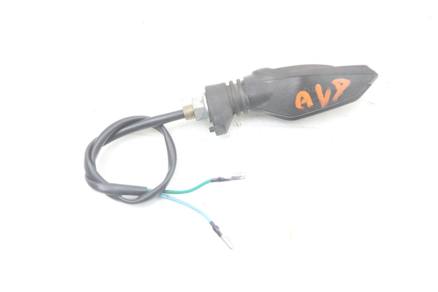 photo de FRONT RIGHT TURN SIGNAL EBROH BRAVO GLE 1 (2020 - 2024) - Technical close-up