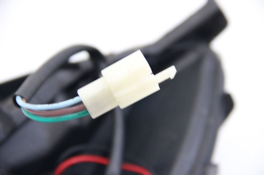 photo de RIGHT FRONT TURN SIGNAL JM MOTORS EVOLIS 4T 50 (2018 - 2022) - Product overview