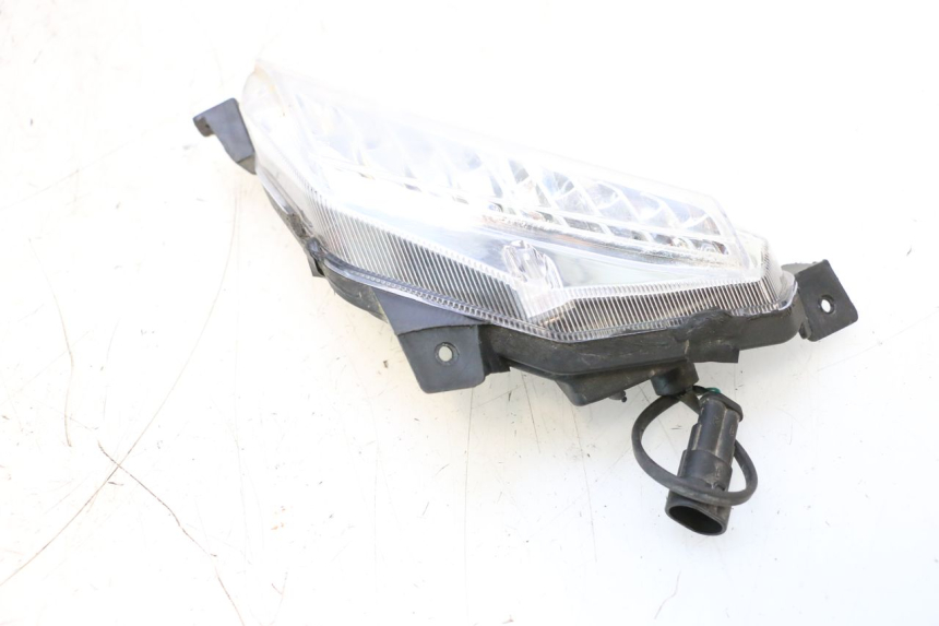 photo de RIGHT FRONT INDICATOR KEEWAY F-ACT FACT EVO 50 (2020 - 2026) - Distinctive features