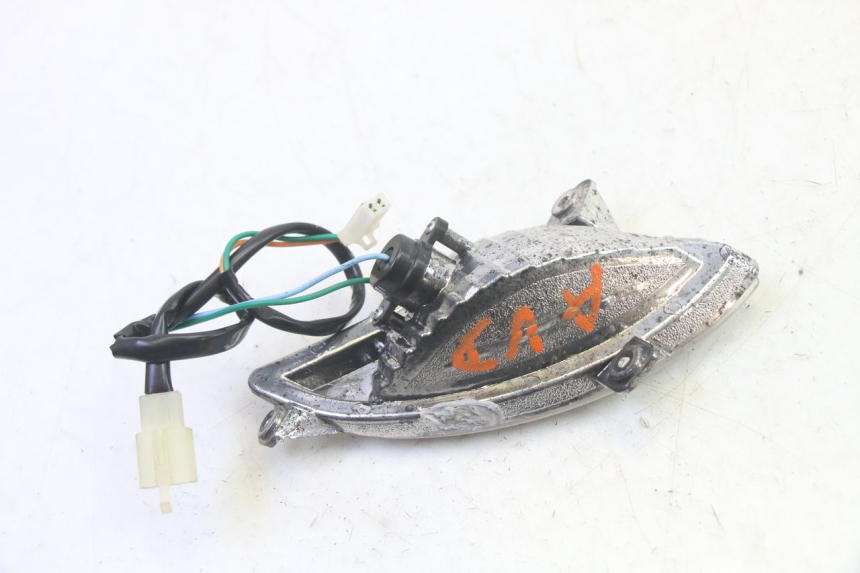 photo de FRONT RIGHT TURN SIGNAL BTC FELICE SPORT 50 - Alternative perspective