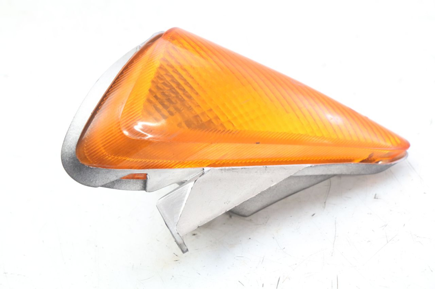 photo de FRONT RIGHT TURN SIGNAL HONDA FES PANTHEON 2T 125 (1998 - 2002) - Zoom on usage condition