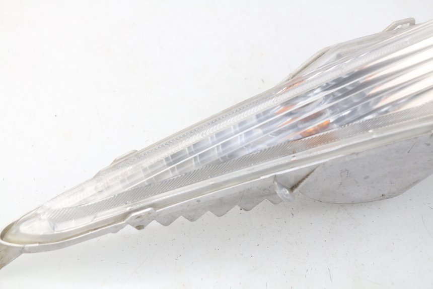 photo de FRONT RIGHT TURN SIGNAL HONDA FES PANTHEON 125 (2003 - 2007) - Additional view of the item