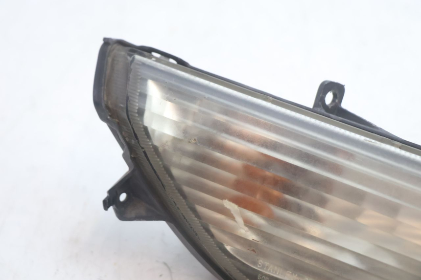 photo de FRONT RIGHT TURN SIGNAL HONDA FJS SILVER WING SILVERWING 400 (2005 - 2008) - Component detail