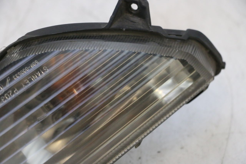 photo de FRONT RIGHT TURN SIGNAL HONDA FJS SILVER WING SILVERWING 400 (2005 - 2008) - Product overview