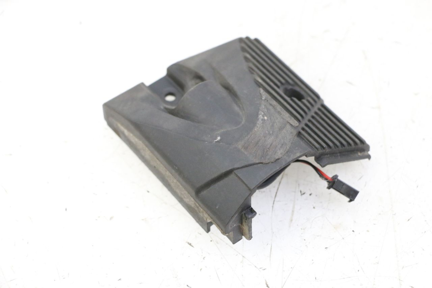 photo de FRONT RIGHT TURN SIGNAL KUKIRIN G2 MASTER 1 - Alternative perspective