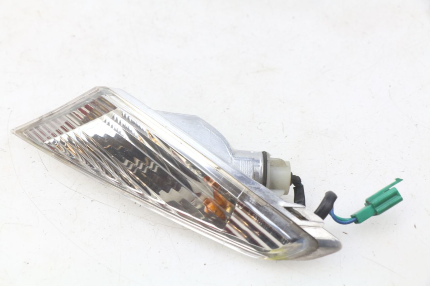 photo de RIGHT FRONT TURN SIGNAL PEUGEOT GEOPOLIS 400 (2007 - 2013) - Technical close-up