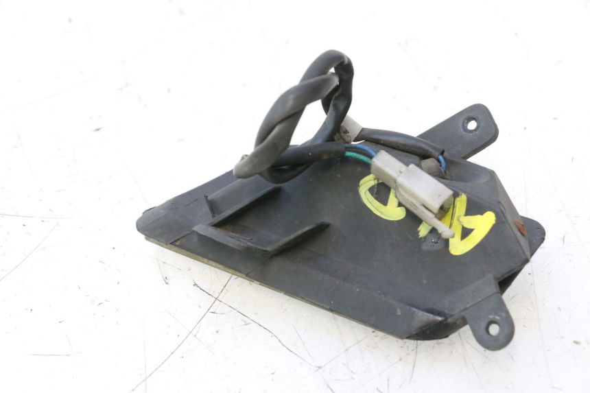 photo de FRONT RIGHT TURN SIGNAL NECO GPX LC 2T 50 (2014 - 2018) - Alternative perspective