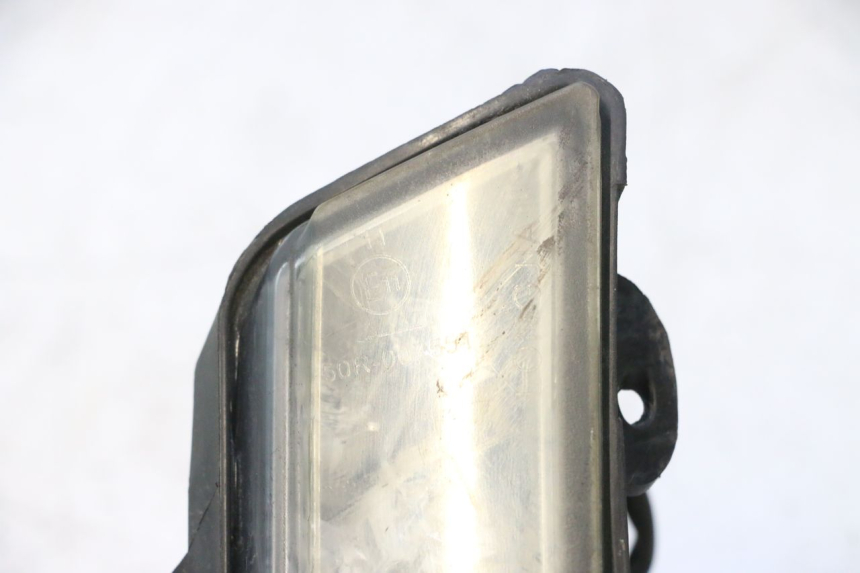 photo de FRONT RIGHT TURN SIGNAL NECO GPX LC 2T 50 (2014 - 2018) - Surface and material condition