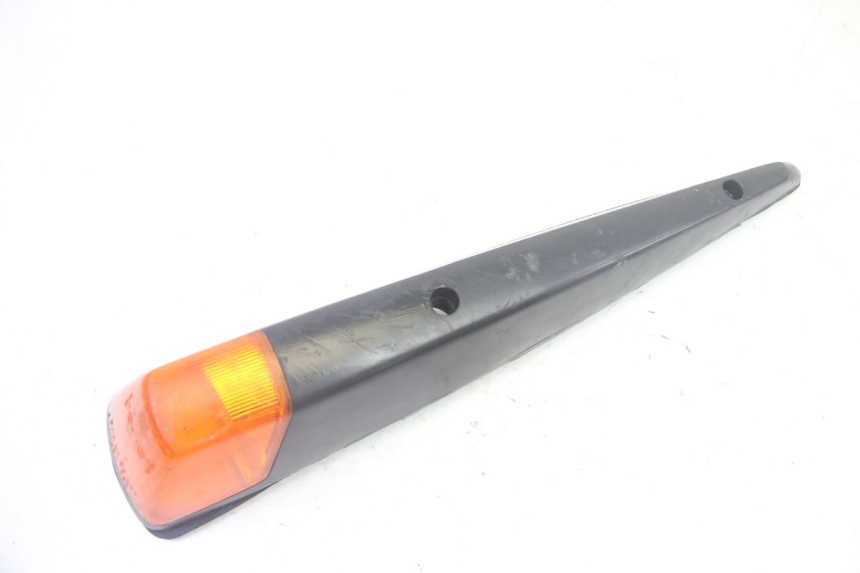 photo de FRONT RIGHT TURN SIGNAL KAWASAKI GPZ RX 1000 (1986 - 1988) - Technical close-up