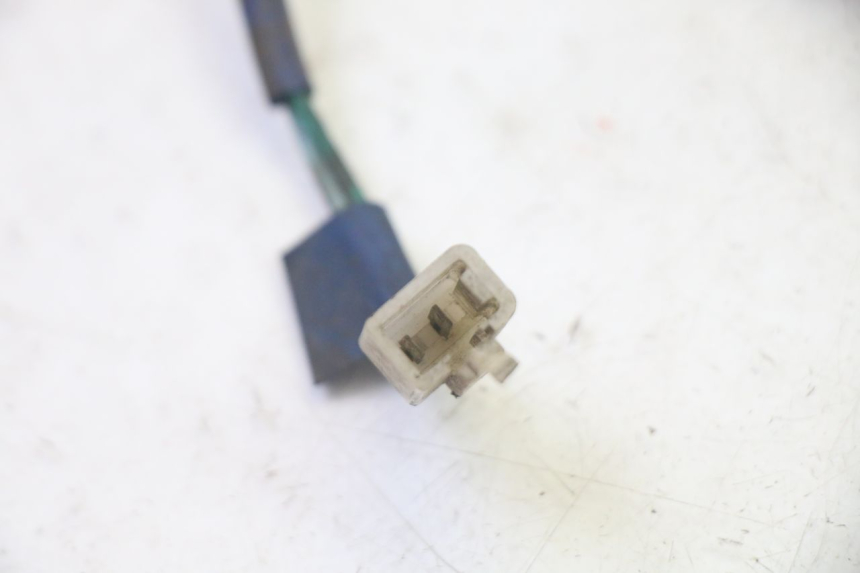 photo de FRONT RIGHT TURN SIGNAL KYMCO GRAND DINK 125 (2002 - 2007) - Fixing points details