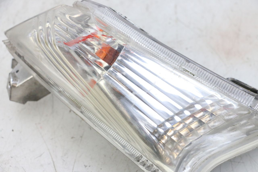 photo de FRONT RIGHT TURN SIGNAL JM MOTORS GTS 125 (2015 - 2019) - Component detail