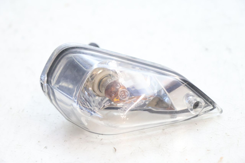photo de FRONT RIGHT TURN SIGNAL RIDE KALLIO 50 (2010 - 2019) - Main view