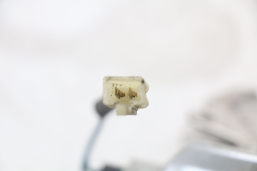 photo de FRONT RIGHT TURN SIGNAL KYMCO X-TOWN XTOWN 125 (2016 - 2021) - Fixing points details