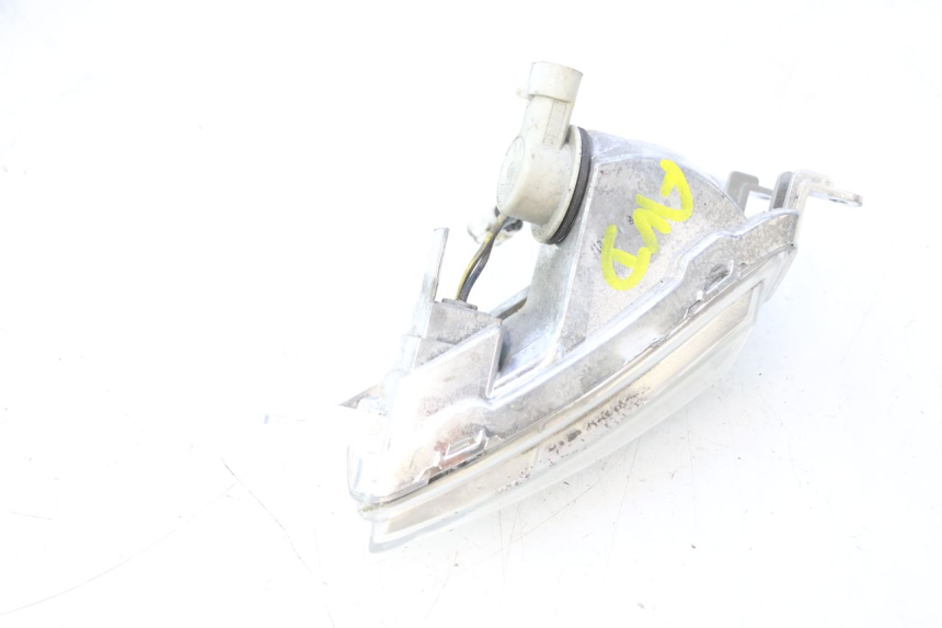 photo de FRONT RIGHT TURN SIGNAL PIAGGIO LIBERTY IGET 4T 50 (2015 - 2020) - Product overview