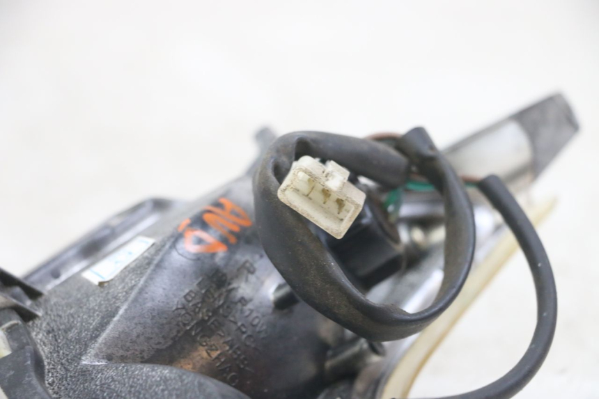 photo de RIGHT FRONT TURN SIGNAL KYMCO LIKE 125 (2009 - 2016) - Zoom on usage condition