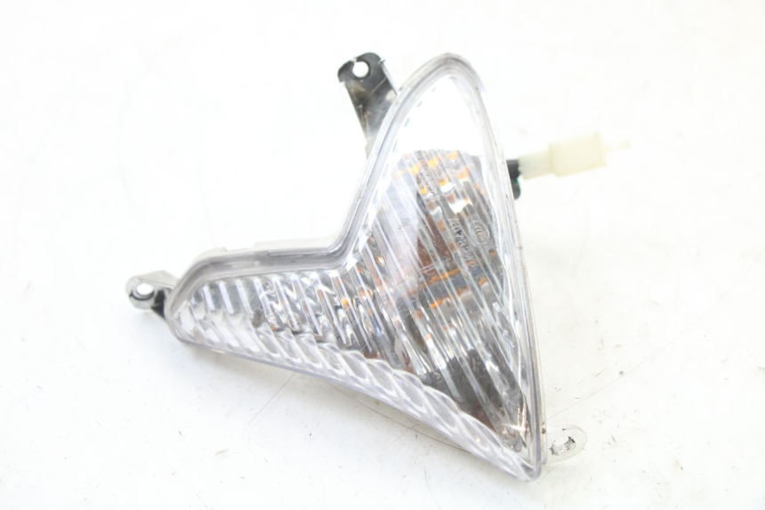 photo de FRONT RIGHT TURN SIGNAL LONGJIA SHARPY 125 (2020 - 2024) - Main view