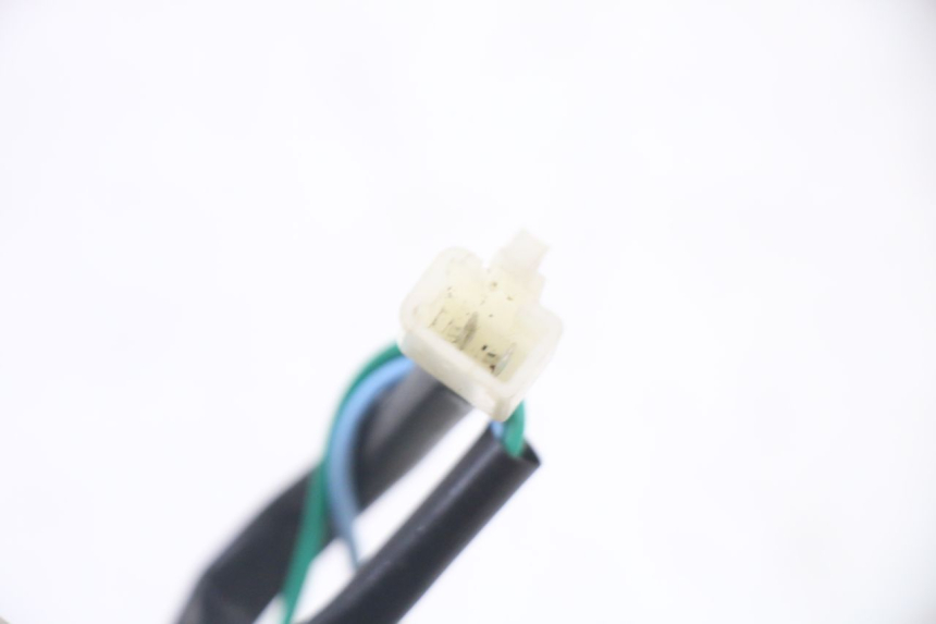 photo de FRONT RIGHT TURN SIGNAL LONGJIA SHARPY 125 (2020 - 2024) - Surface and material condition