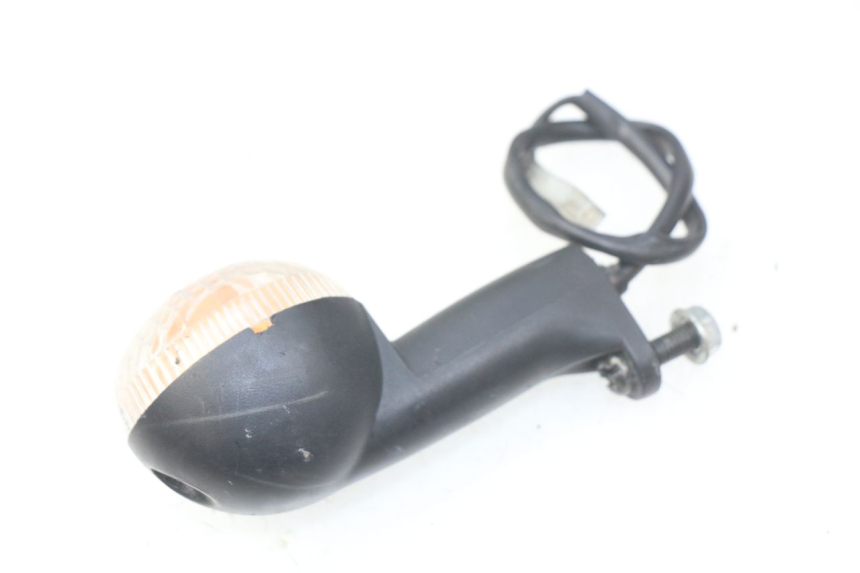 photo de FRONT RIGHT TURN SIGNAL PEUGEOT LUDIX 50 (2008 - 2017) - Alternative perspective