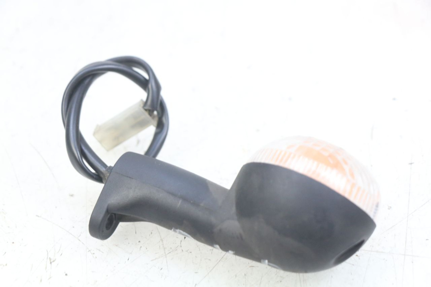 photo de RIGHT FRONT TURN SIGNAL PEUGEOT LUDIX 50 (2005 - 2007) - Technical close-up