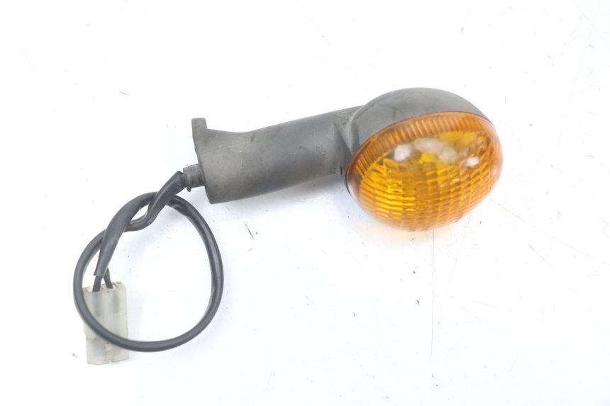 photo de RIGHT FRONT TURN SIGNAL PEUGEOT LUDIX 50 (2005 - 2007) - Technical close-up