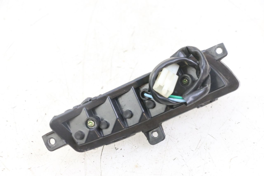 photo de FRONT RIGHT TURN SIGNAL MASH CITY 4T 50 (2018 - 2020) - Alternative perspective