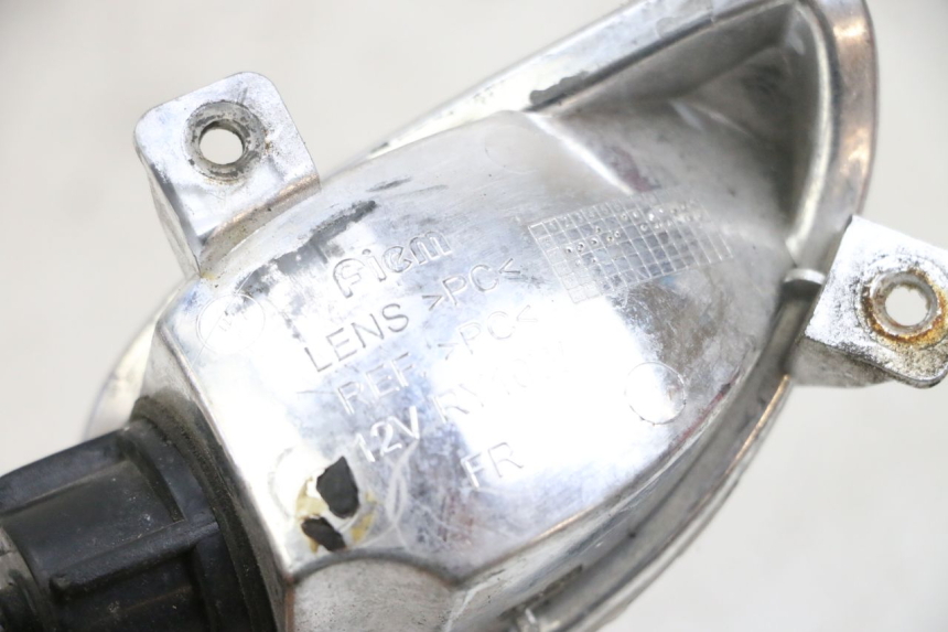 photo de FRONT RIGHT TURN SIGNAL PIAGGIO NEW TYPHOON 50 (2018 - 2021) - Component detail