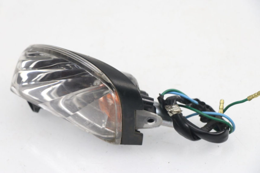 photo de FRONT RIGHT TURN SIGNAL HONDA PCX (JF28) 125 (2009 - 2011) - Technical close-up