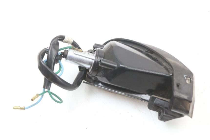 photo de FRONT RIGHT TURN SIGNAL HONDA PCX (JF28) 125 (2009 - 2011) - Alternative perspective