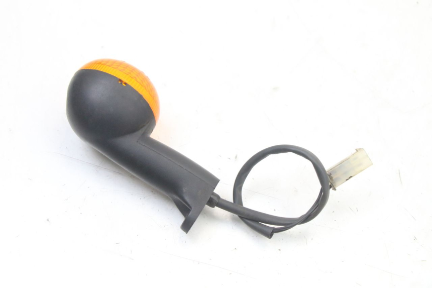 photo de FRONT RIGHT TURN SIGNAL PEUGEOT LUDIX ONE 50 (2005 - 2008) - Alternative perspective