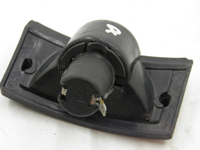 photo de FRONT RIGHT TURN SIGNAL PIAGGIO VESPA PX 125 (1997 - 2007) - Component detail